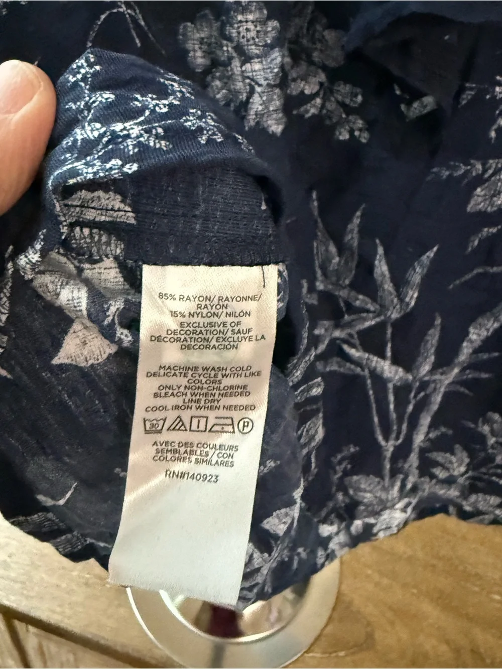 LOFT Navy Blue Floral Ruffle Short Sleeve Blouse NWT- Size Small Petite